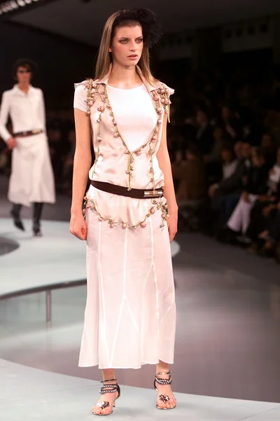 Look 35